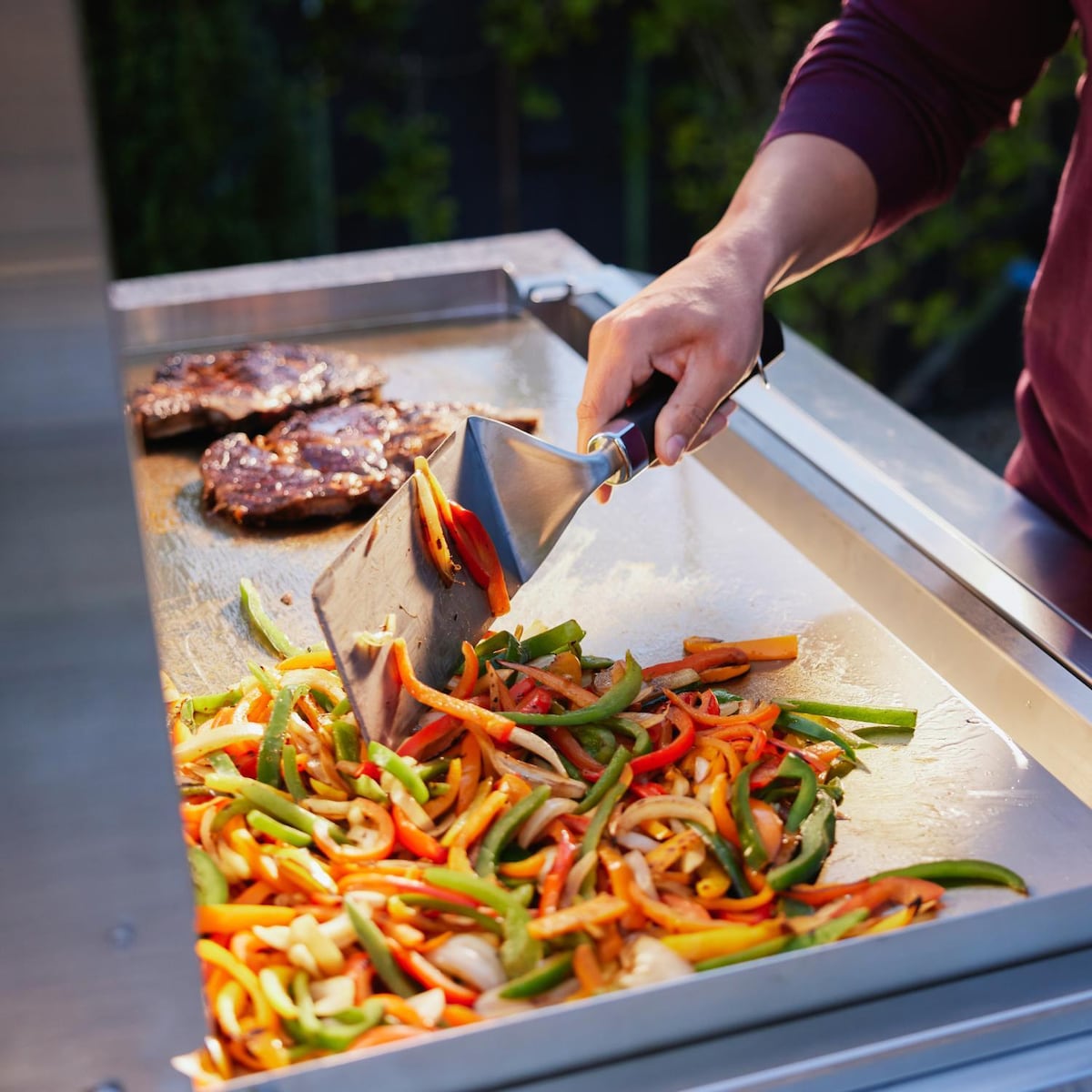 Blaze LTE3+ 30 Inch Built-in Gas Griddle w/ Lift-Assist Hood