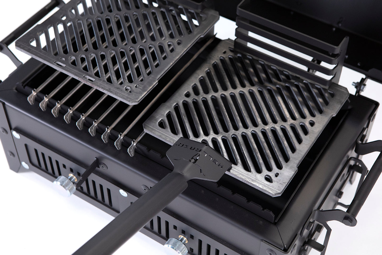 PRICED TO SELL! 35% OFF! Hellrazr™ YAMA™ Grill & Smoker