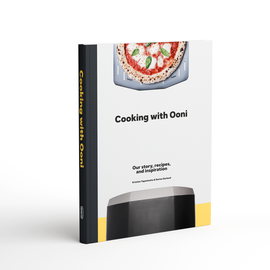 Cooking with Ooni Cookbok