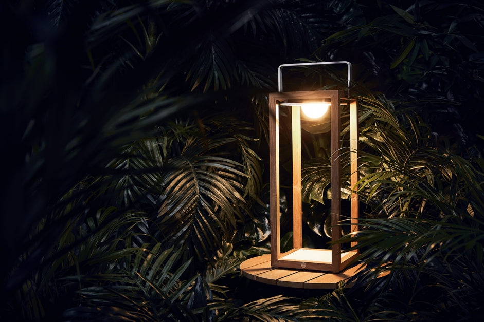 TOM Solar Lamp